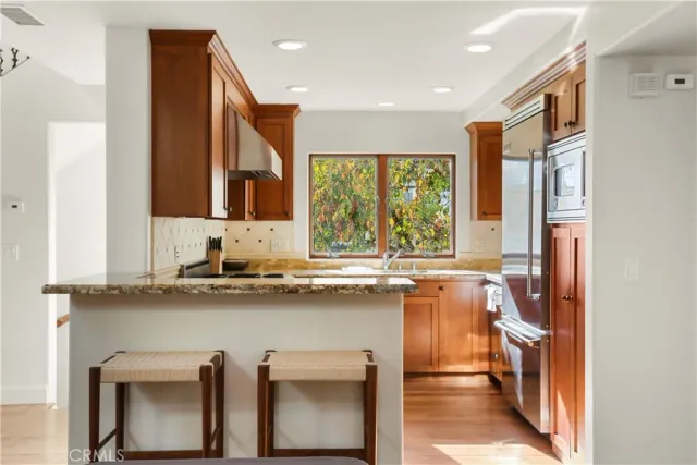 $2,800 | 601 Poinsettia Avenue, Corona del Mar, CA 92625