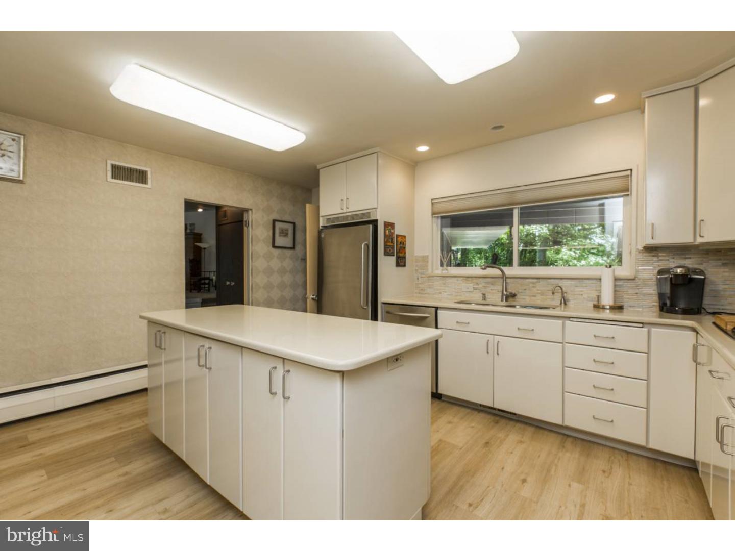 8208 Fenton Road Glenside, PA 19038 - Photo 11 of 25 Kitchen