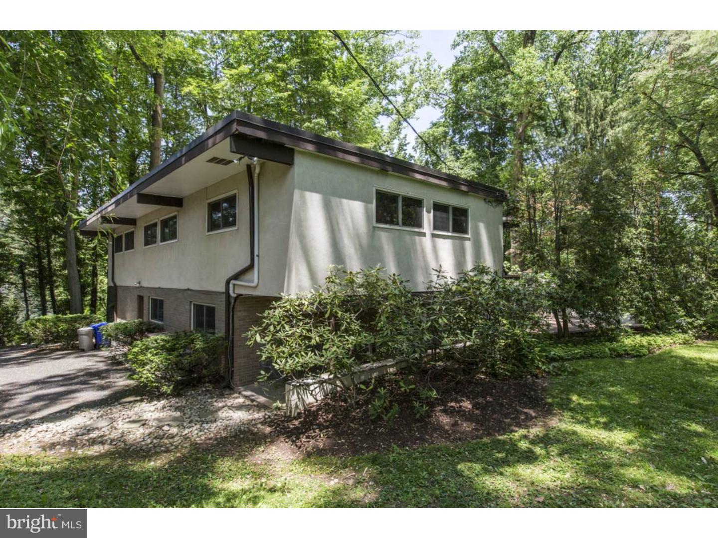 8208 Fenton Road Glenside, PA 19038 - Photo 22 of 25 Exterior