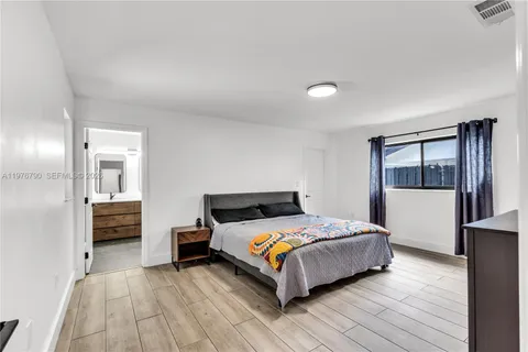 $1,300,000 | 8001 Southwest 90th Avenue, Miami, FL 33173