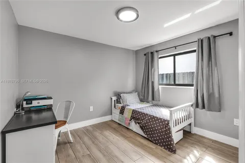 $1,300,000 | 8001 Southwest 90th Avenue, Miami, FL 33173