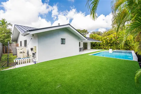 $1,300,000 | 8001 Southwest 90th Avenue, Miami, FL 33173