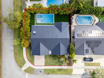 $1,300,000 | 8001 Southwest 90th Avenue, Miami, FL 33173