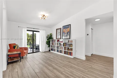 $1,300,000 | 8001 Southwest 90th Avenue, Miami, FL 33173