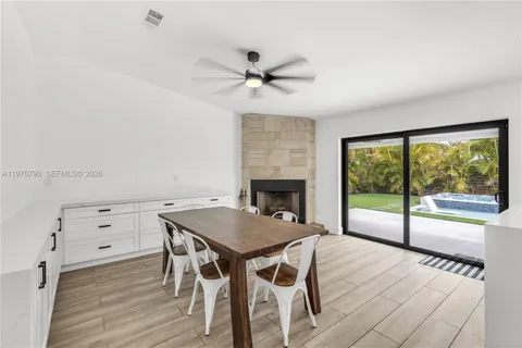 $1,300,000 | 8001 Southwest 90th Avenue, Miami, FL 33173