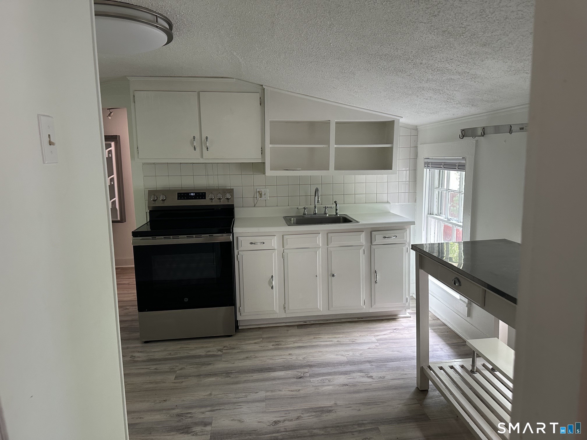 463 North Main Street, Unit 2 Wallingford, CT 06492 - Photo 6 of 17