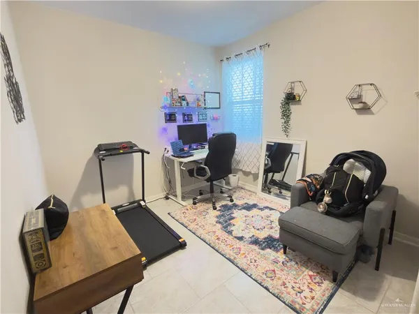 $2,000 | 3304 Harvard Avenue, McAllen, TX 78504