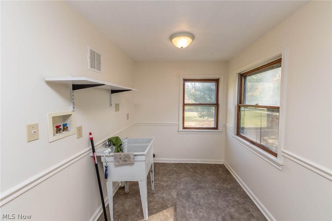 9310 Murray Road Cleveland, OH 44125 - Photo 22 of 28