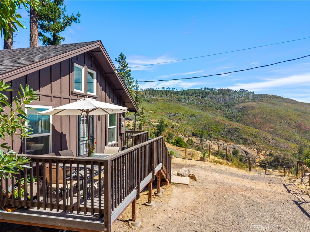 17390 Parnassus Road Middletown, CA 95461 - Photo 35 of 39 Gallery Image 35
