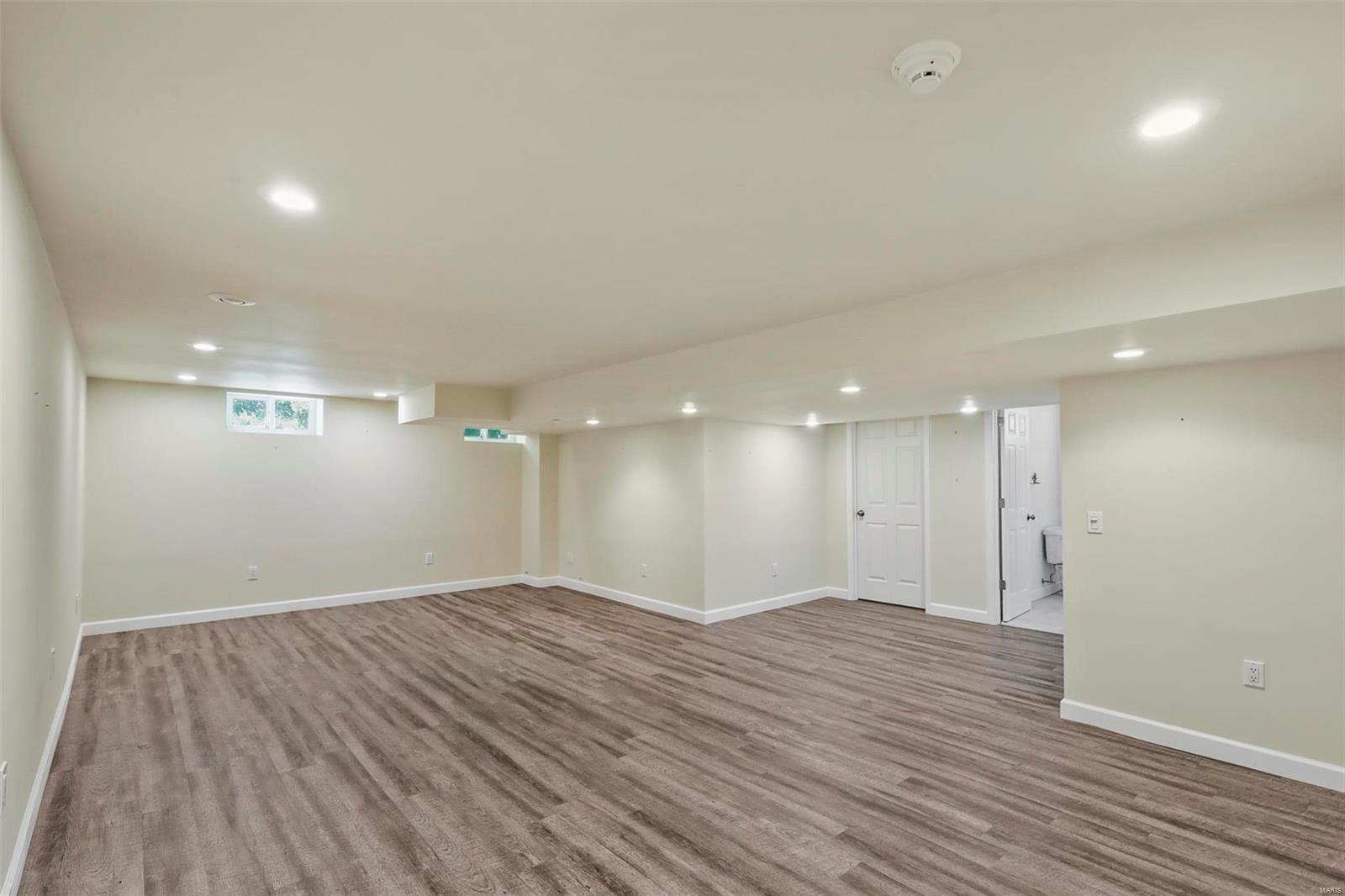 22 Danfield Road Ladue, MO 63124 - Photo 23 of 34 Gallery Image 23