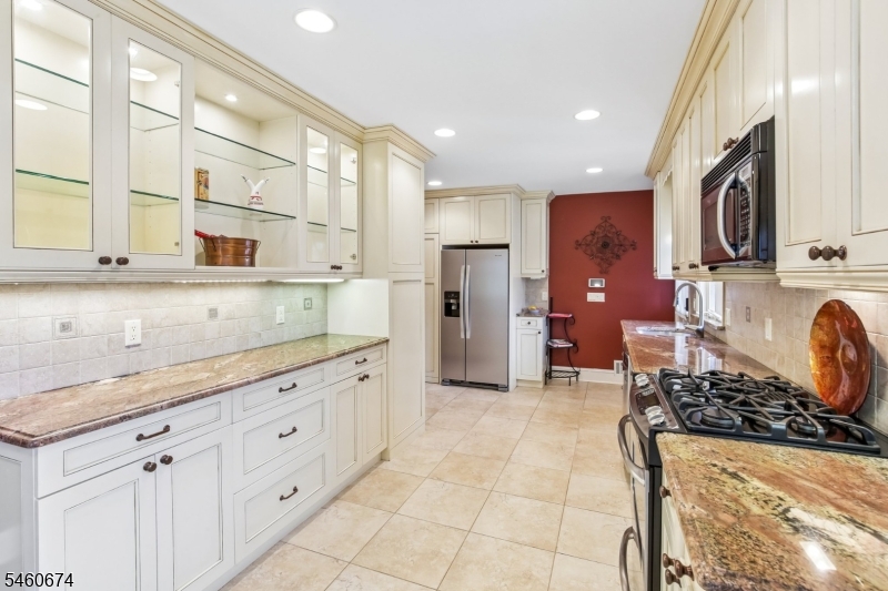11 Clearwater Road Budd Lake, NJ 07828 - Photo 19 of 40 Gallery Image 19