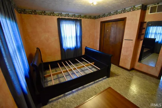 $780,000 | 7748 Zion Road, Tell City, IN 47586