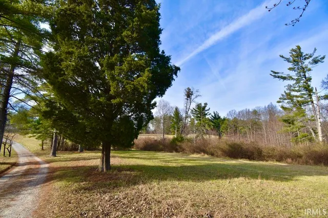 $780,000 | 7748 Zion Road, Tell City, IN 47586