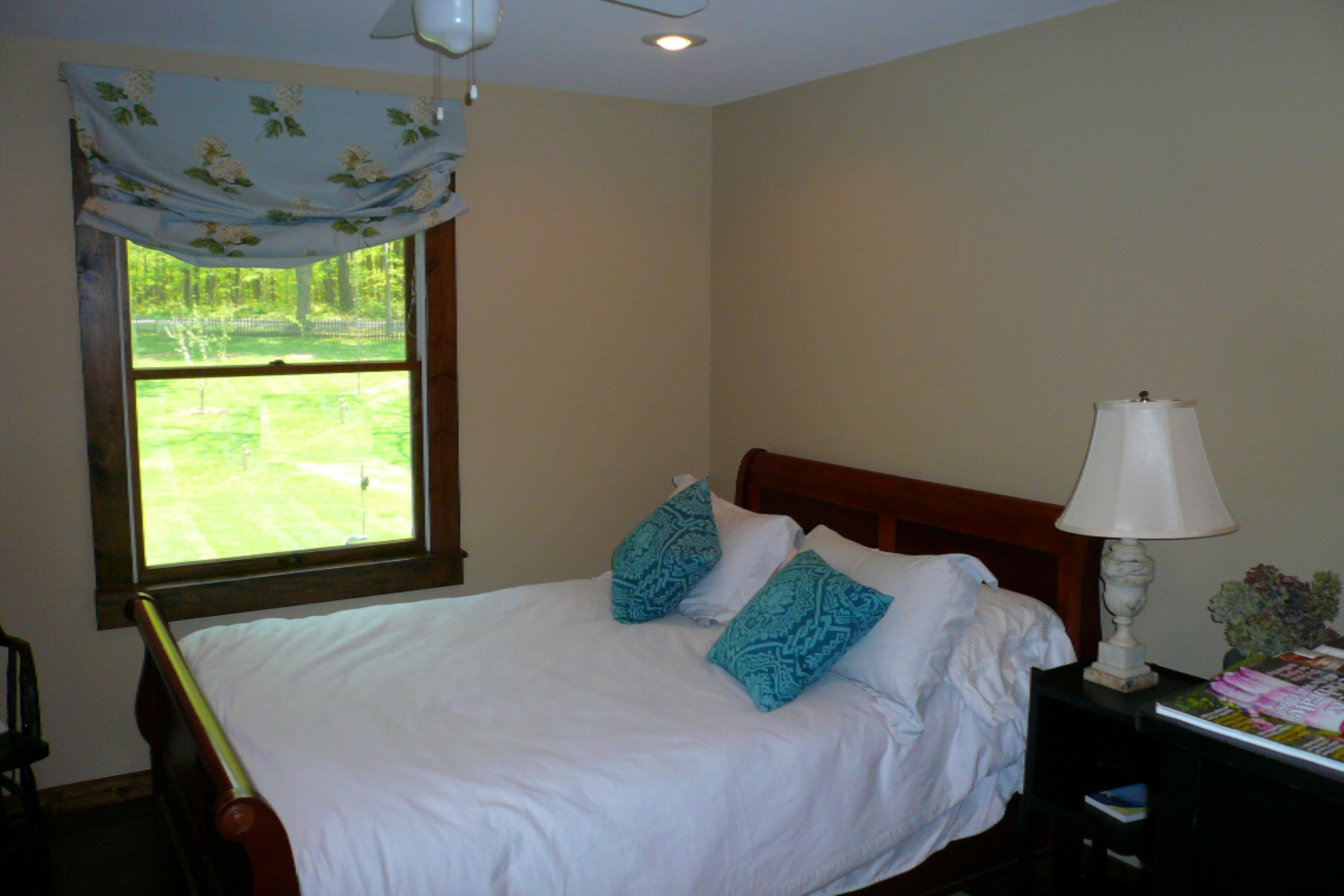 4928 Pier Road, Unit 5A Coloma, MI 49038 - Photo 18 of 25 Bedroom 3
