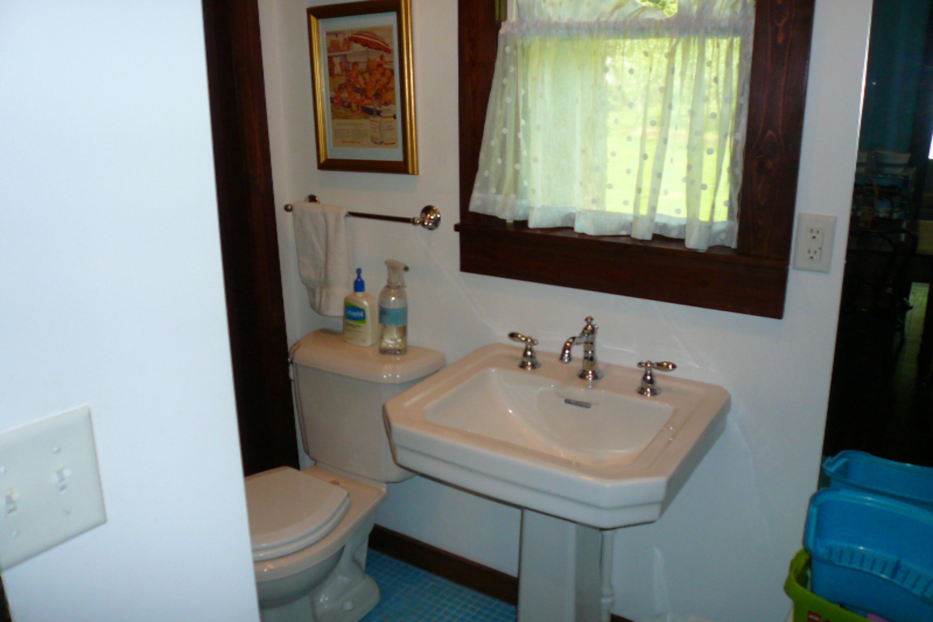 4928 Pier Road, Unit 5A Coloma, MI 49038 - Photo 21 of 25 Bathroom