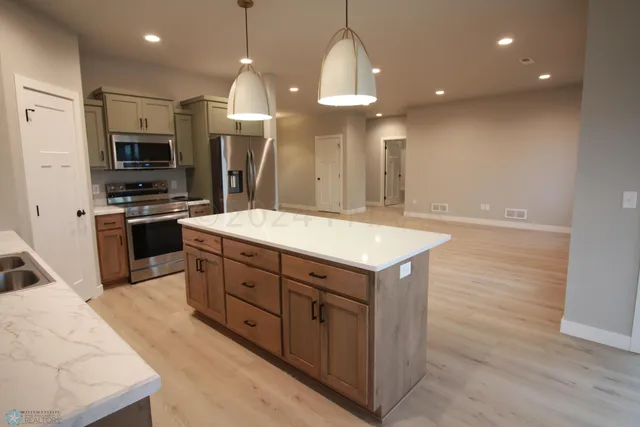 $386,000 | 102 16th Street North, Breckenridge, MN 56520