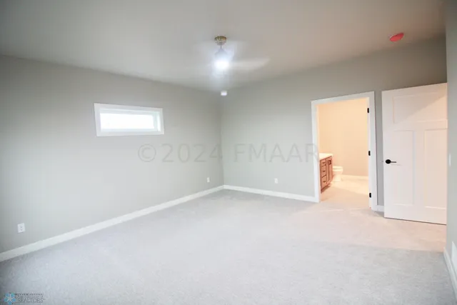 $386,000 | 102 16th Street North, Breckenridge, MN 56520