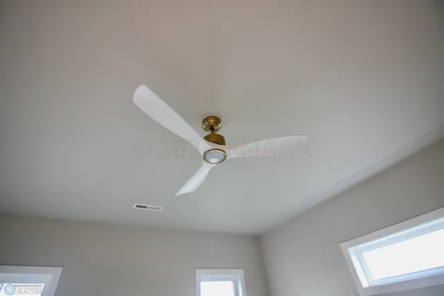 $386,000 | 102 16th Street North, Breckenridge, MN 56520