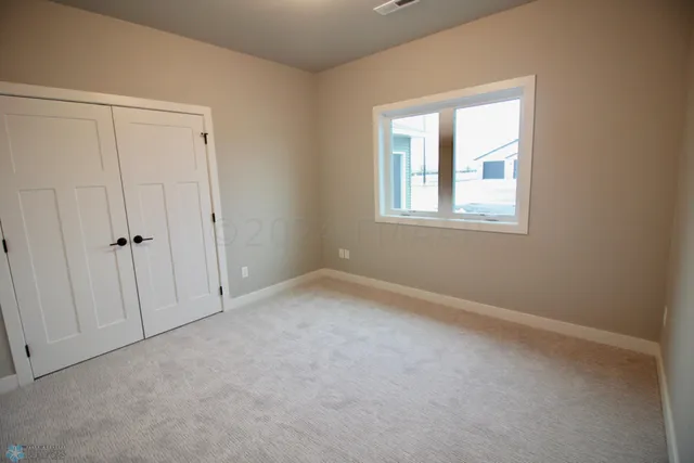 $386,000 | 102 16th Street North, Breckenridge, MN 56520