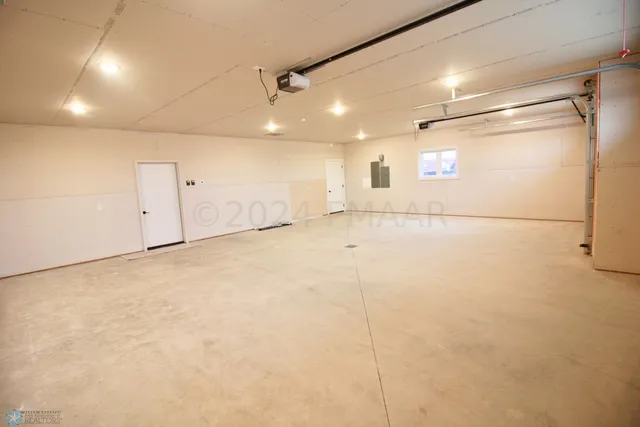 $386,000 | 102 16th Street North, Breckenridge, MN 56520