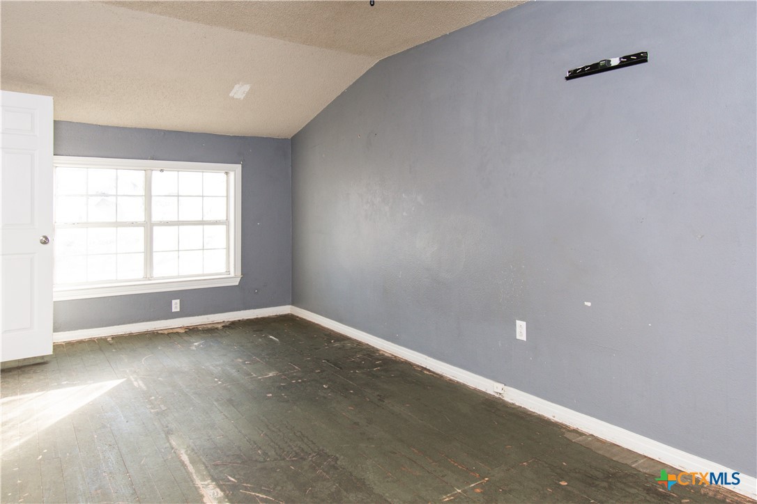 906 Erath Drive Temple, TX 76501 - Photo 11 of 14