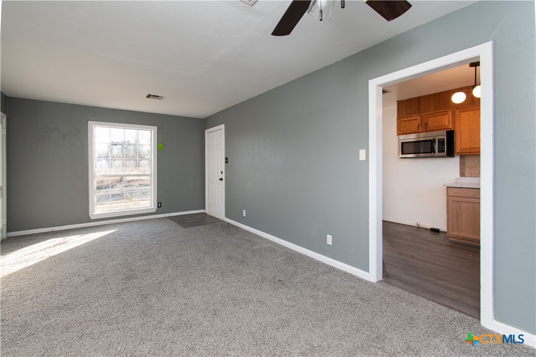 906 Erath Drive Temple, TX 76501 - Photo 3 of 14