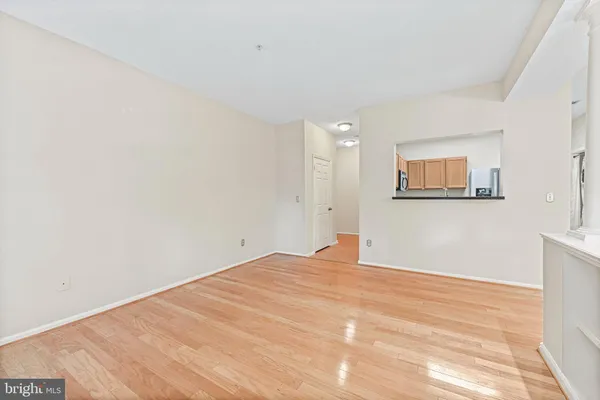 $2,350 | 14300 Rosy Lane, Unit 16, Centreville, VA 20121