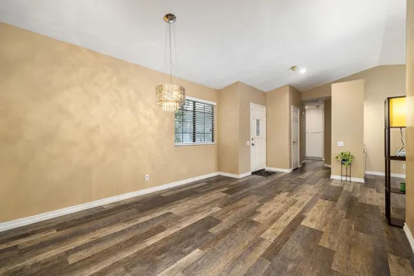 $569,999 | 75451 Santa Fe Trail, Palm Desert, CA 92211