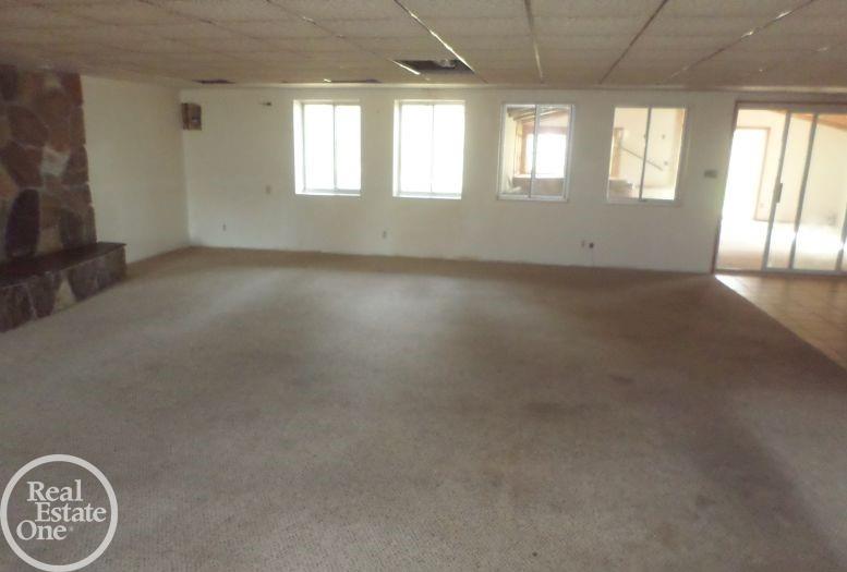 2371 28 Mile Road Washington, MI 48094 - Photo 24 of 37 Lower Level Family Room