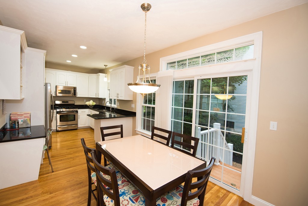 3 Maple Place, Unit 3 Needham, MA 02492 - Photo 3 of 17