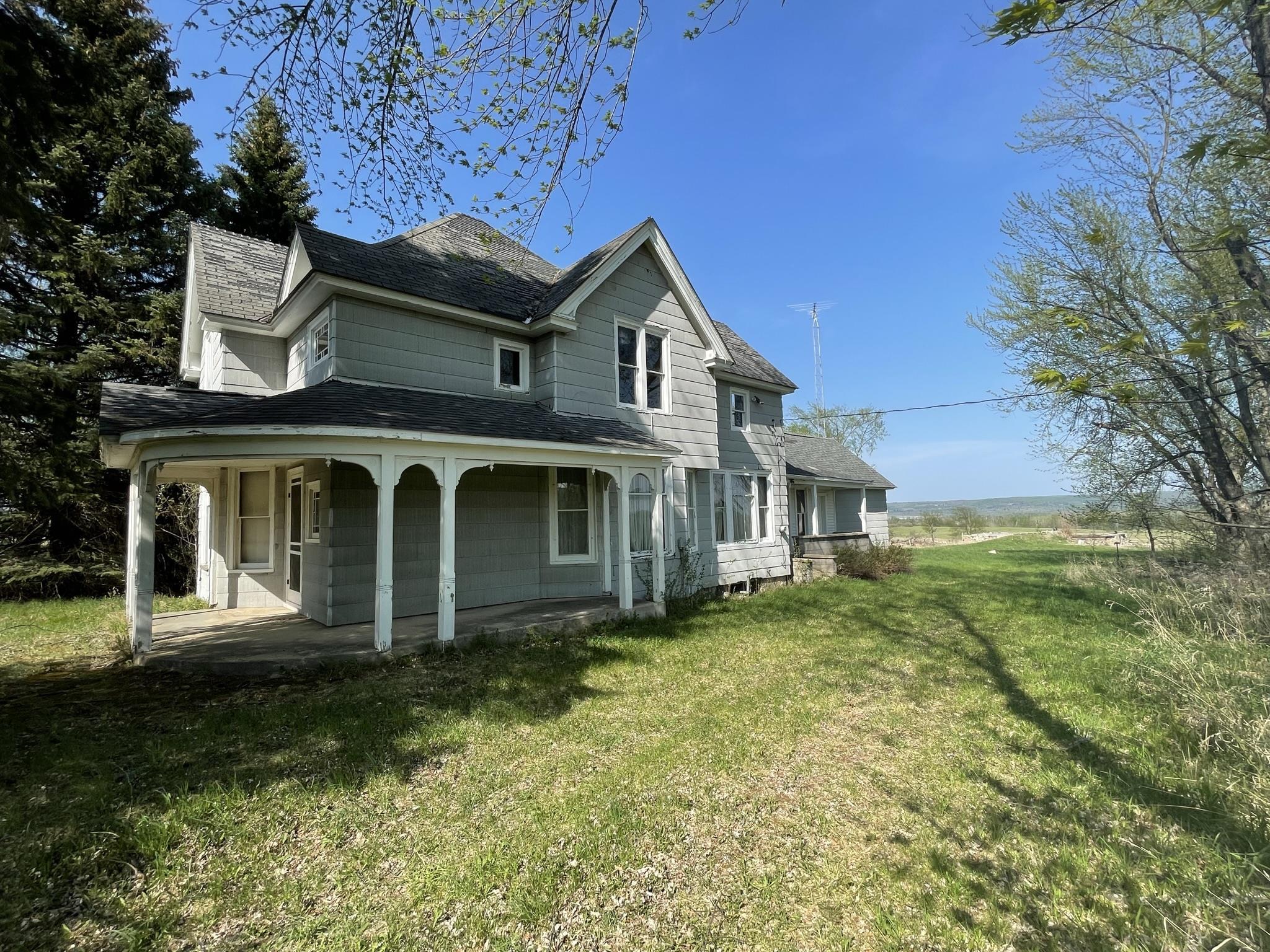 6894 Baggs Road Northwest Williamsburg, MI 49690 - Photo 11 of 37 1900185-11.JPG
