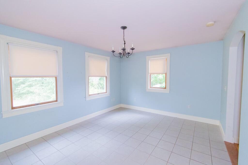7 Suncrest Avenue Lewiston, ME 04240 - Photo 17 of 42 PWM_0343