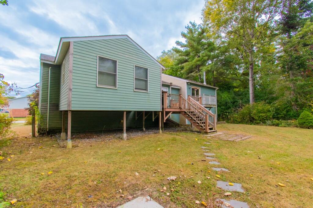 7 Suncrest Avenue Lewiston, ME 04240 - Photo 8 of 42 PWM_0304