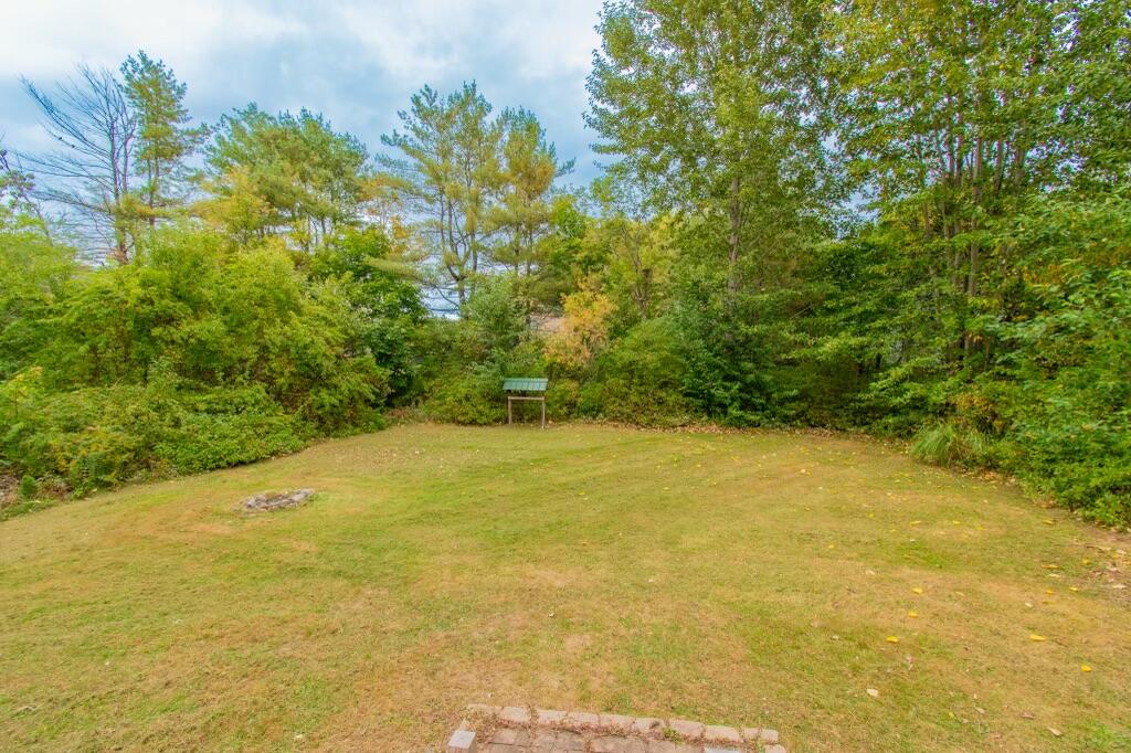 7 Suncrest Avenue Lewiston, ME 04240 - Photo 10 of 42 PWM_0316