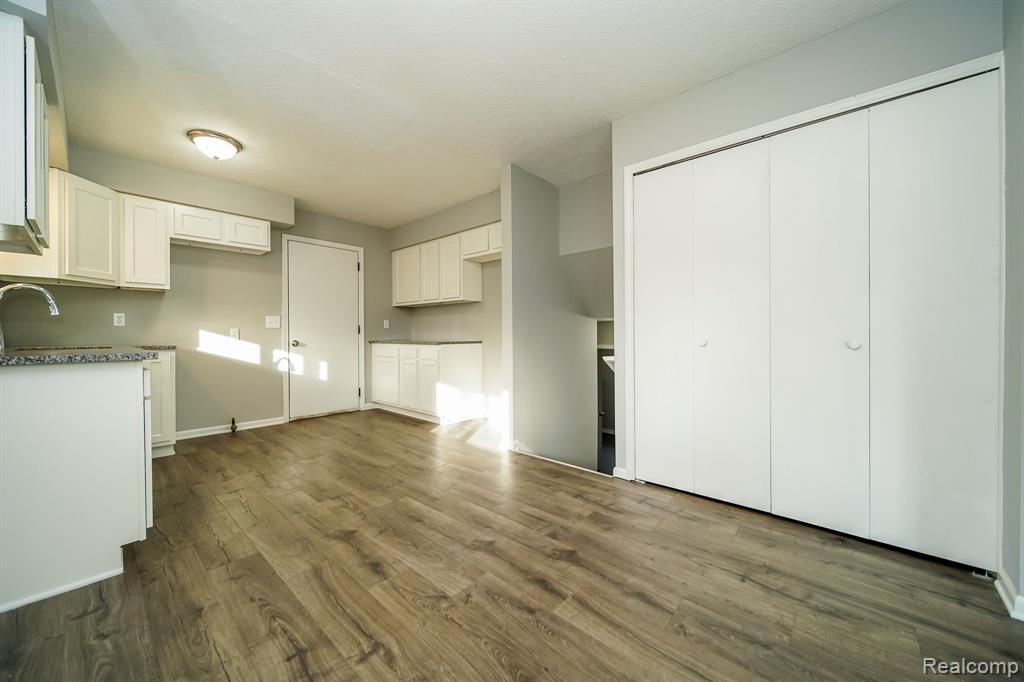 3890 Mason Road Howell, MI 48843 - Photo 12 of 62 Gallery Image 12