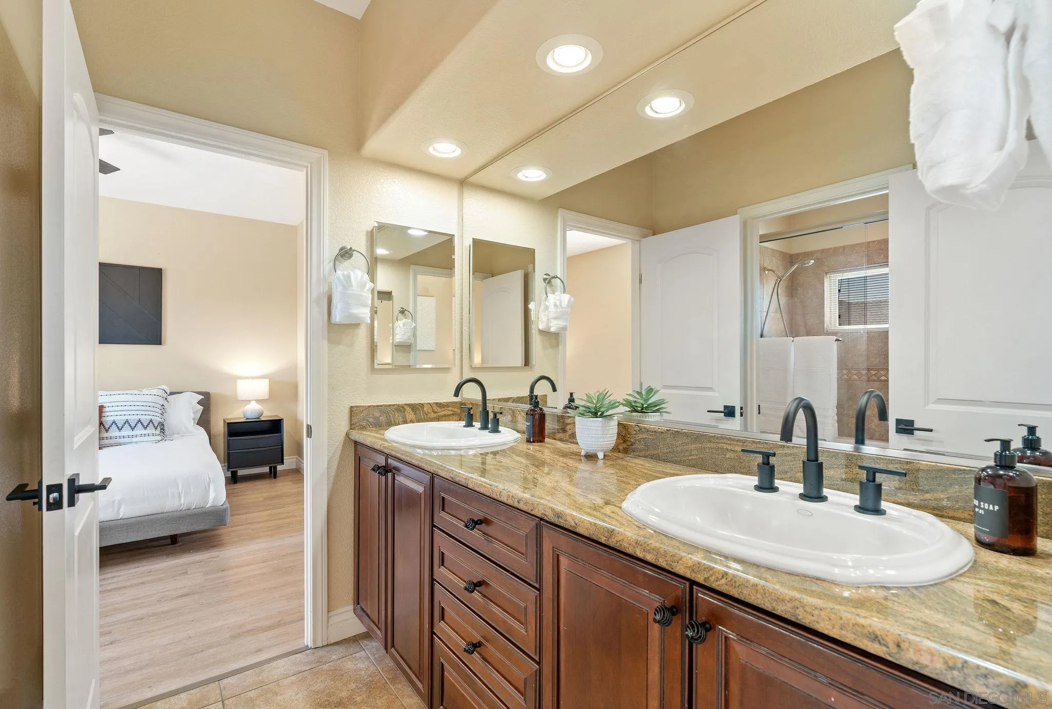 5833 San Rafael Road Yucca Valley, CA 92284 - Photo 23 of 64