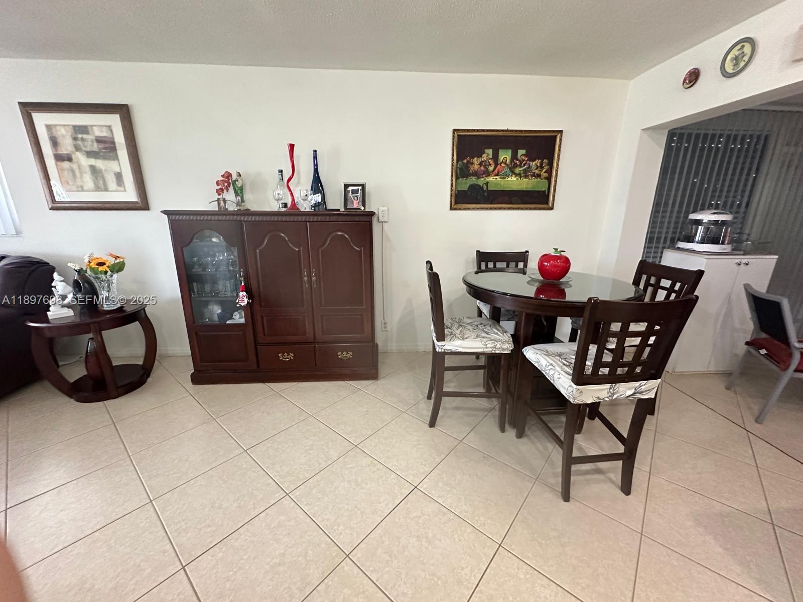 4615 Northwest 47th Street Tamarac, FL 33319 - Photo 13 of 28