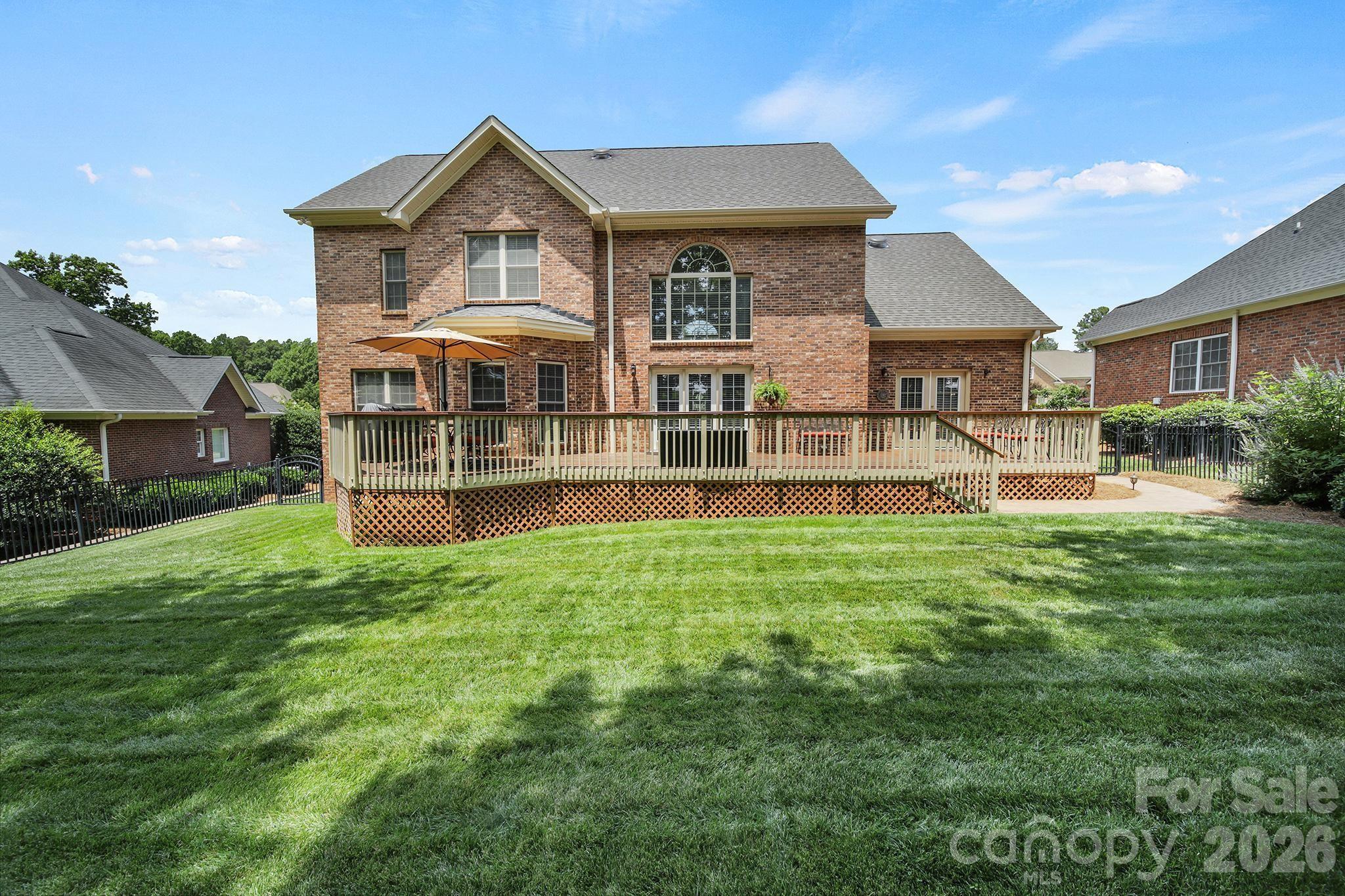 263 Hemingway Lane Fort Mill, SC 29708 - Photo 35 of 46 Gallery Image 35
