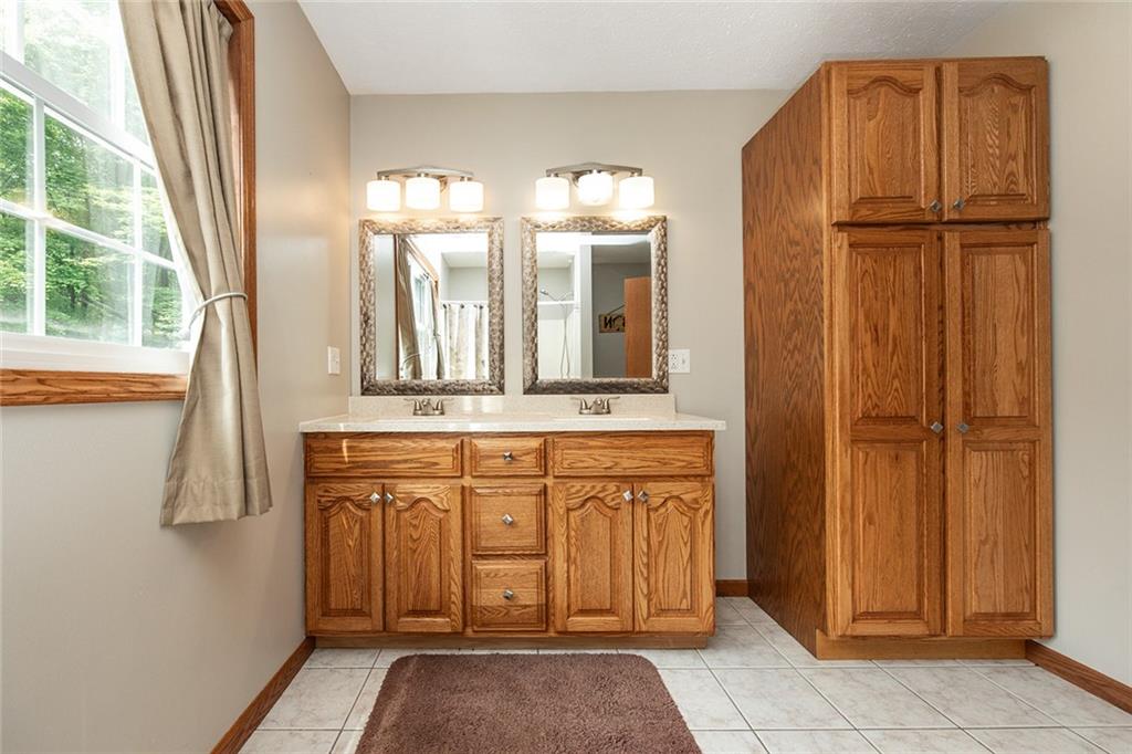 40 Walter Road Grove City, PA 16127 - Photo 25 of 39