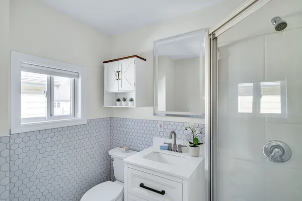 $1,170,000 | 58-60 Elmwood Street, Unit 58, Somerville, MA 02144
