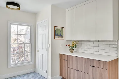$1,170,000 | 58-60 Elmwood Street, Unit 58, Somerville, MA 02144