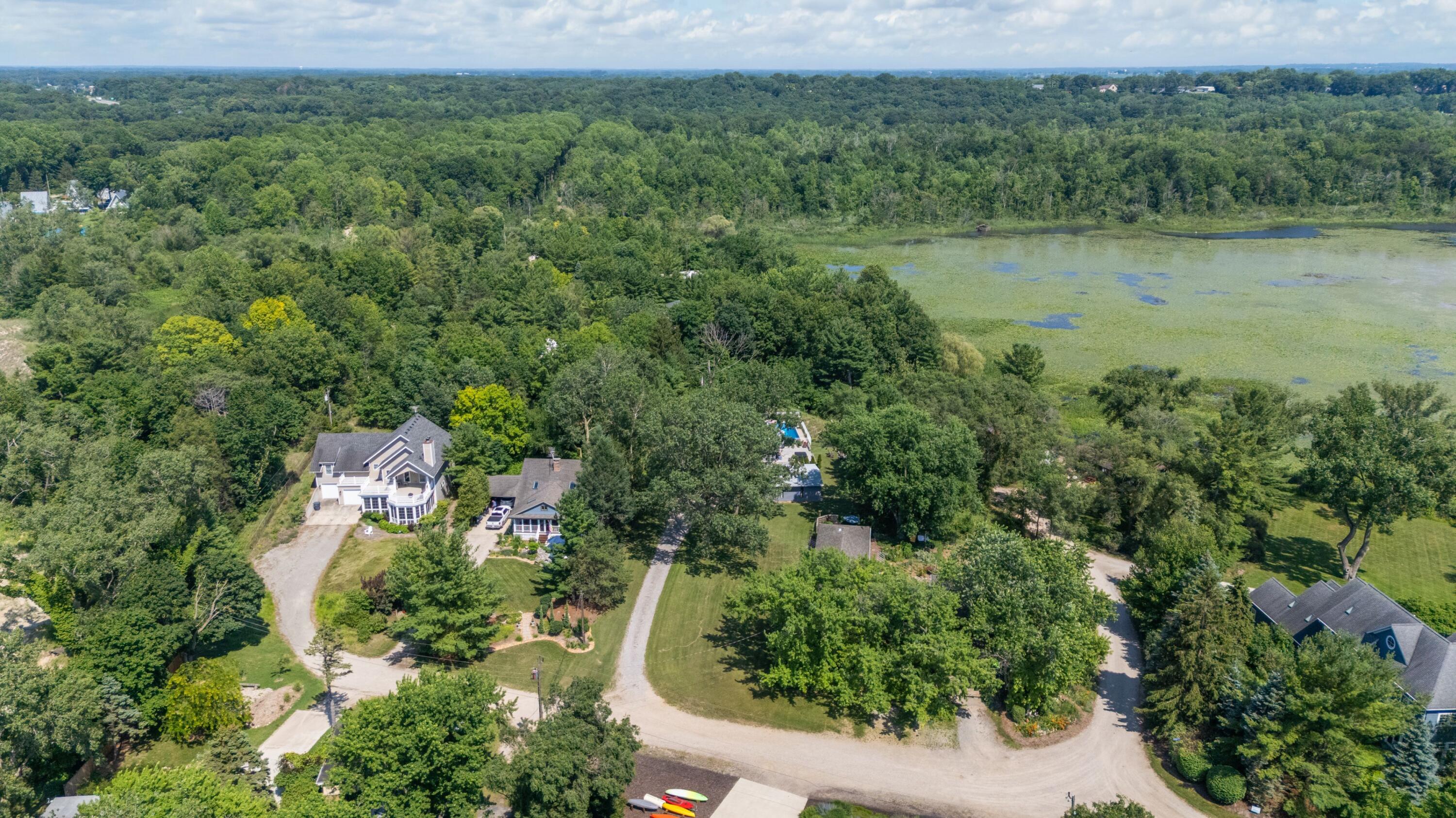 5501 Sunset Path Stevensville, MI 49127 - Photo 62 of 87 18DJI_20260707041805_0034_D