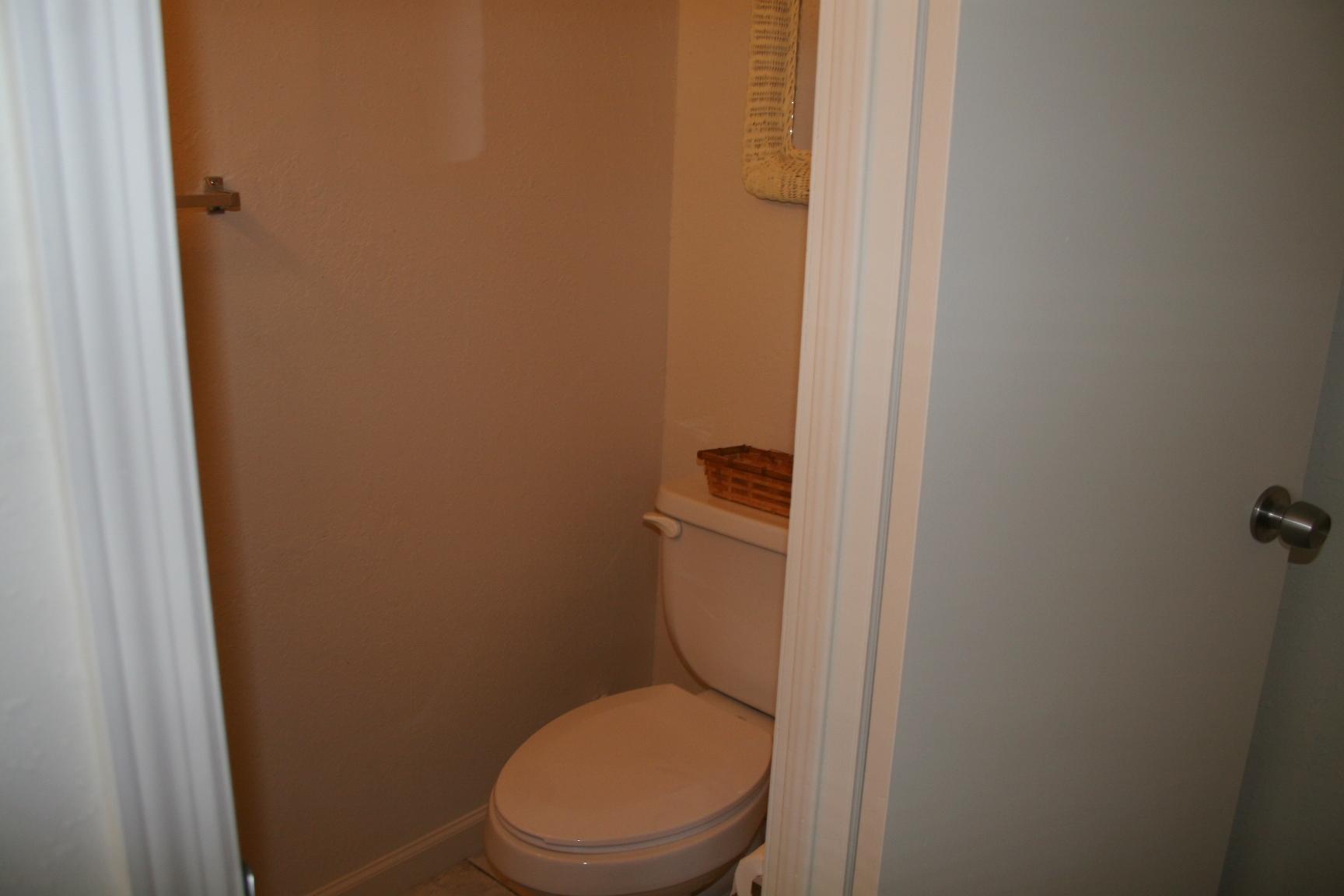 6970 Southeast Ridgeway Terrace Hobe Sound, FL 33455 - Photo 16 of 24 002