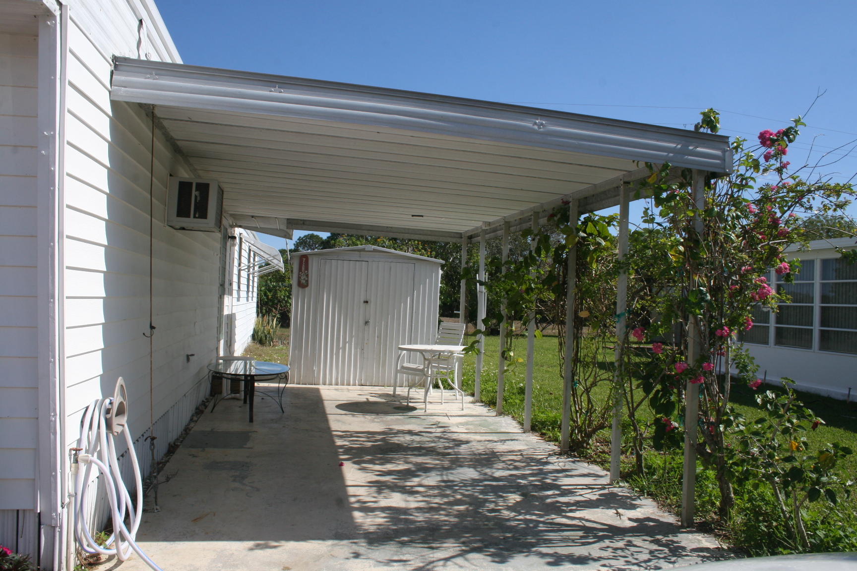 6970 Southeast Ridgeway Terrace Hobe Sound, FL 33455 - Photo 23 of 24 030