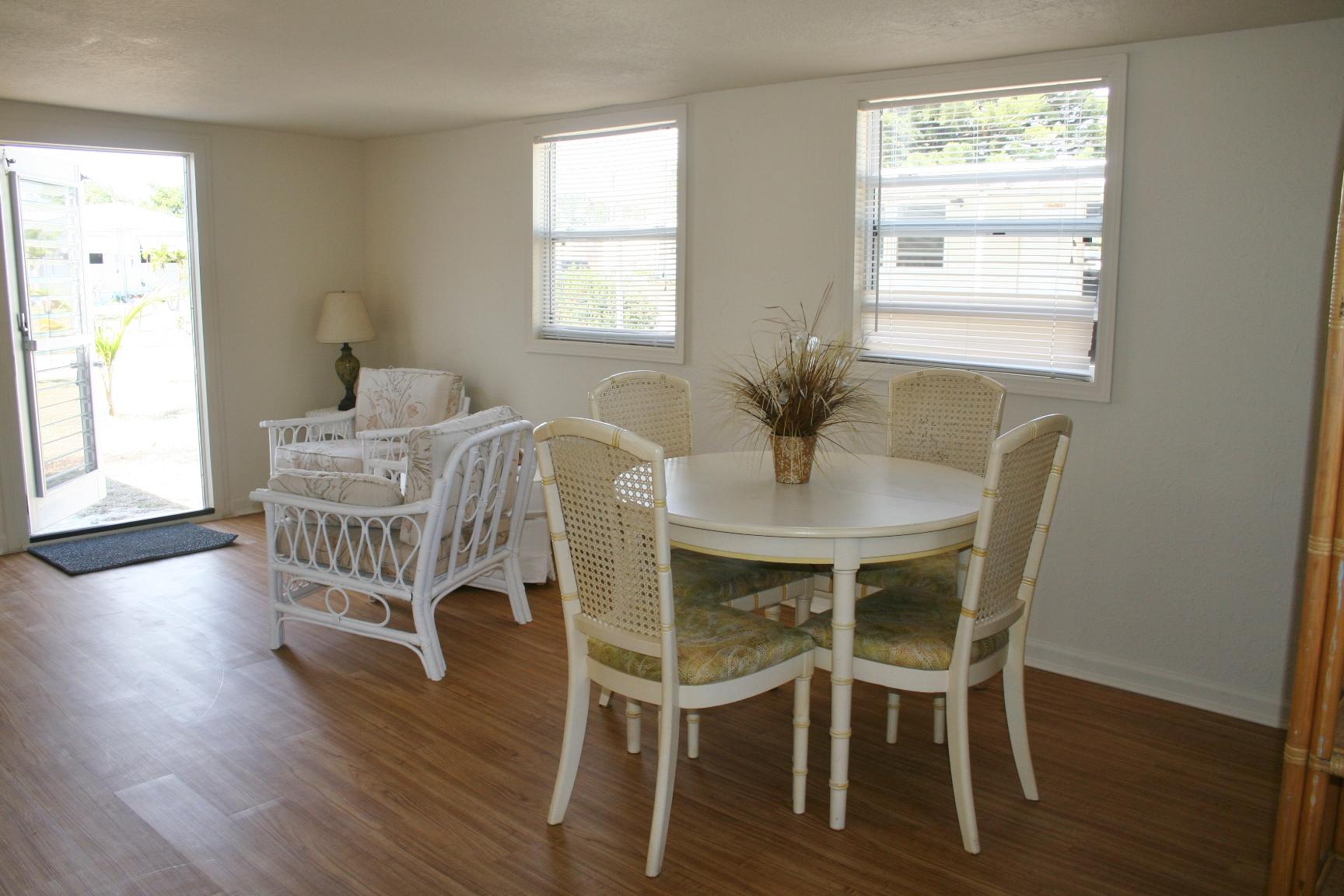 6970 Southeast Ridgeway Terrace Hobe Sound, FL 33455 - Photo 3 of 24 007