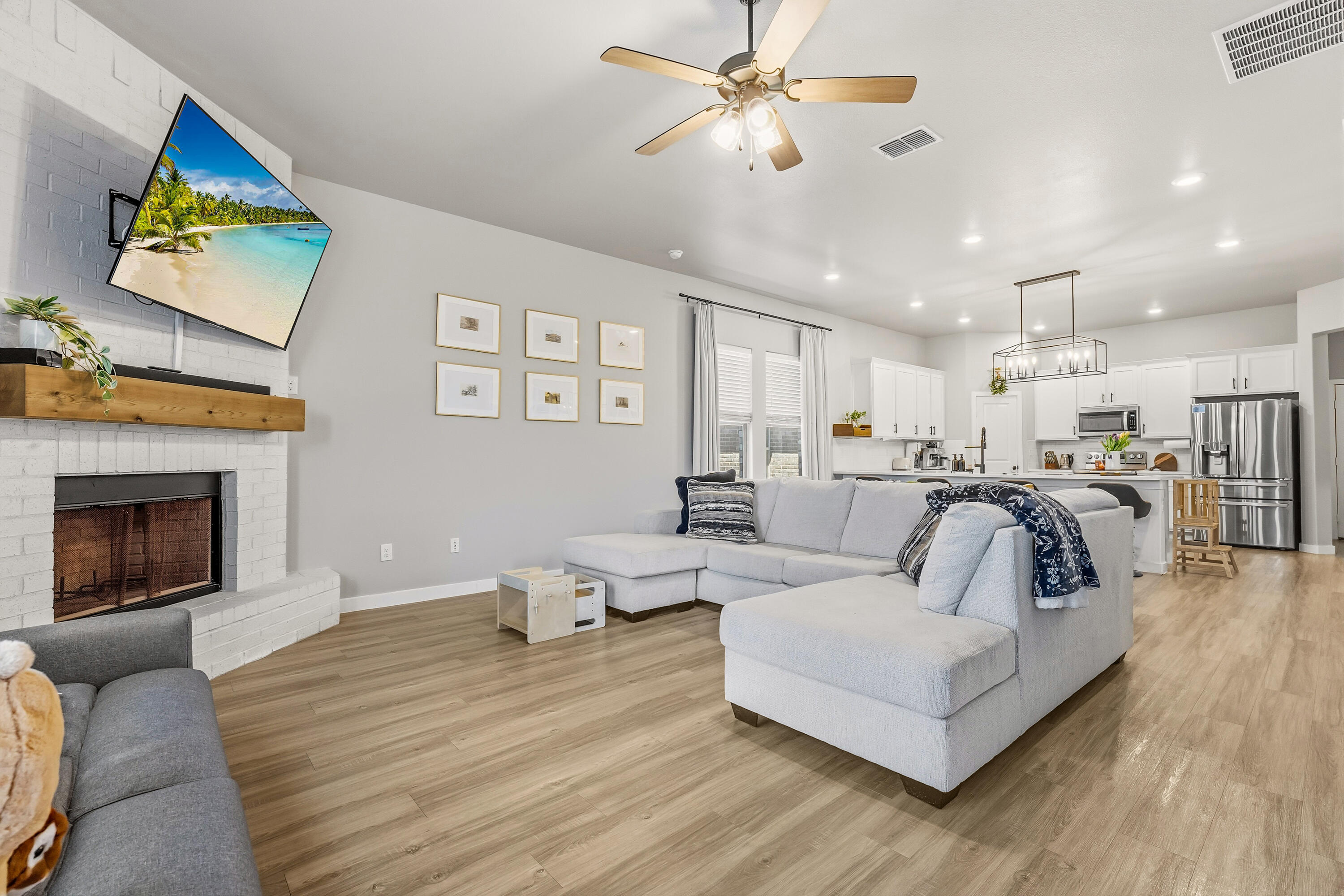 1915 136th Street Lubbock, TX 79423 - Photo 5 of 21 DSC04908