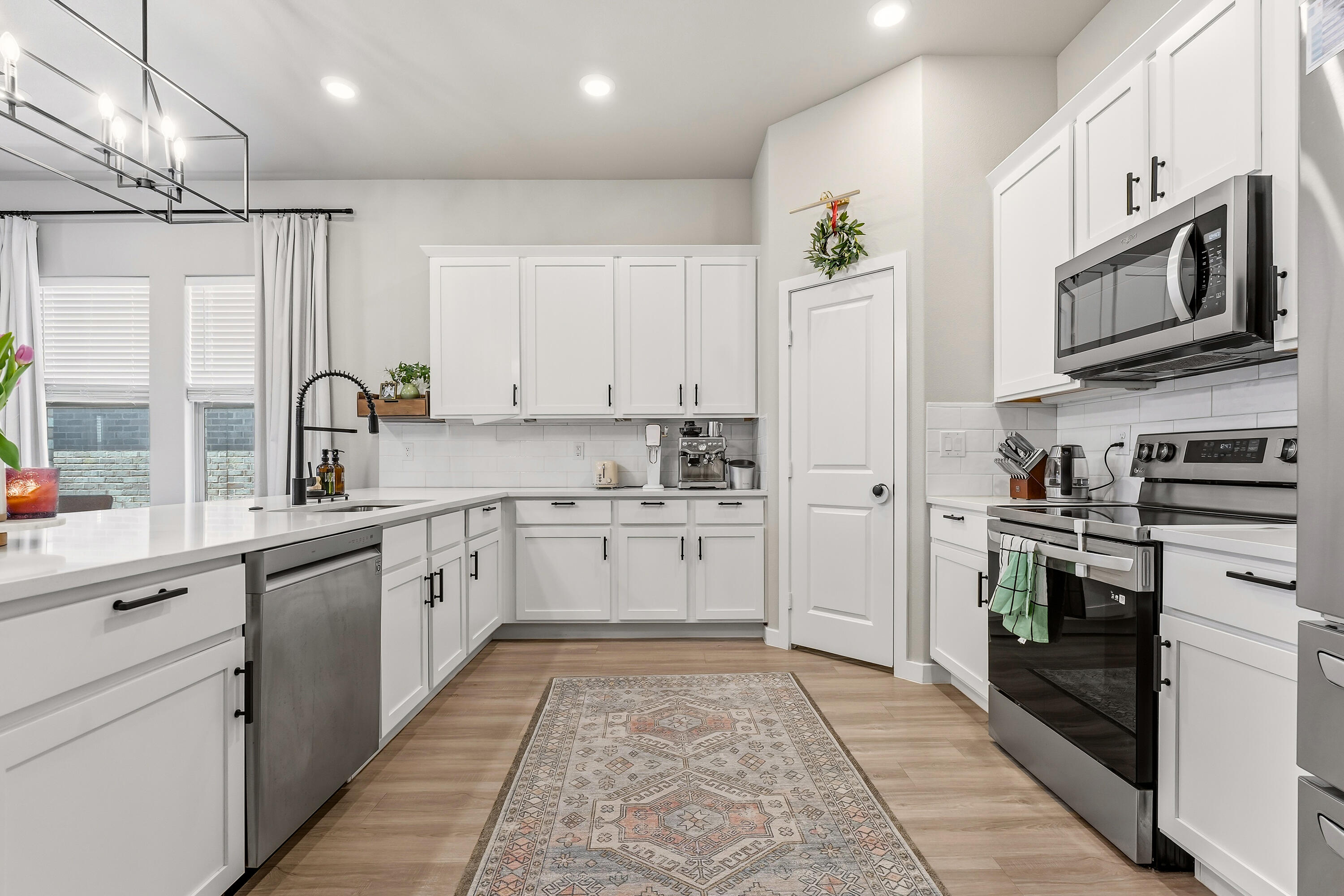 1915 136th Street Lubbock, TX 79423 - Photo 7 of 21 DSC04896