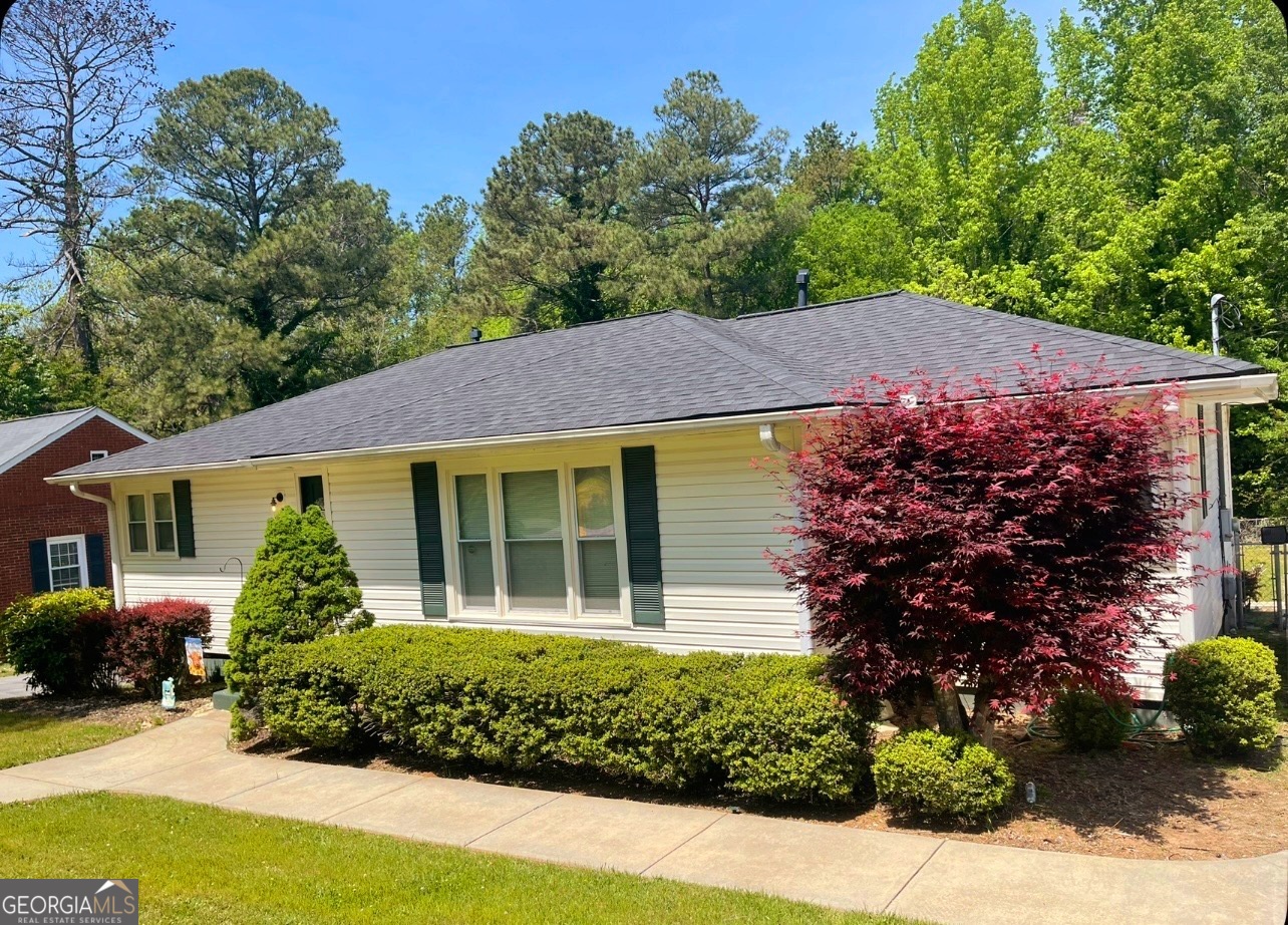 59 Lucille Lane Toccoa, GA 30577 - Photo 2 of 12