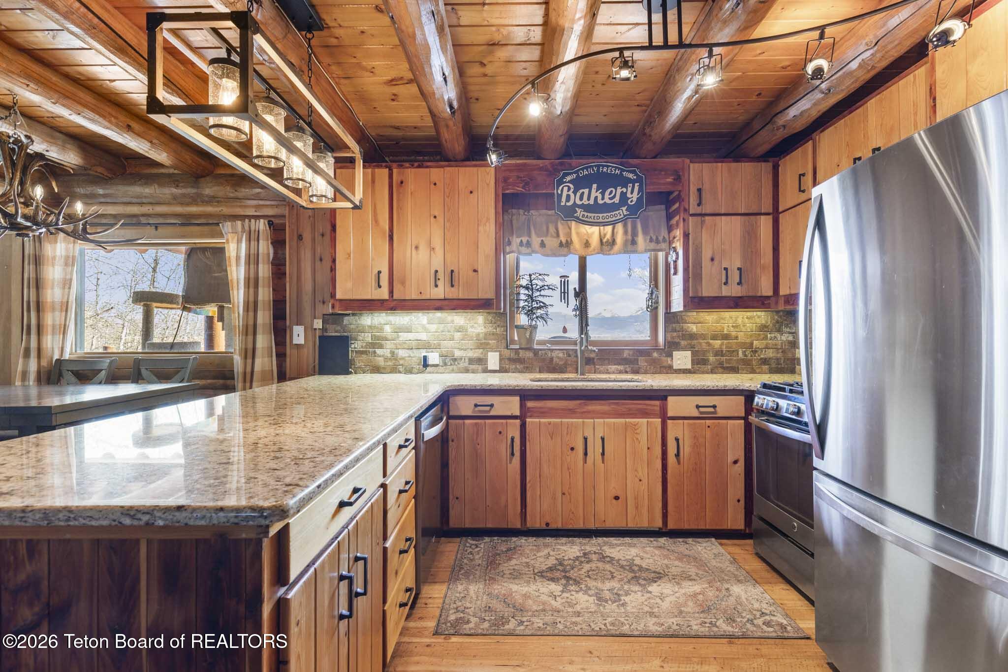 7285 Pine Tree Road Victor, ID 83455 - Photo 11 of 78 6V2A0390