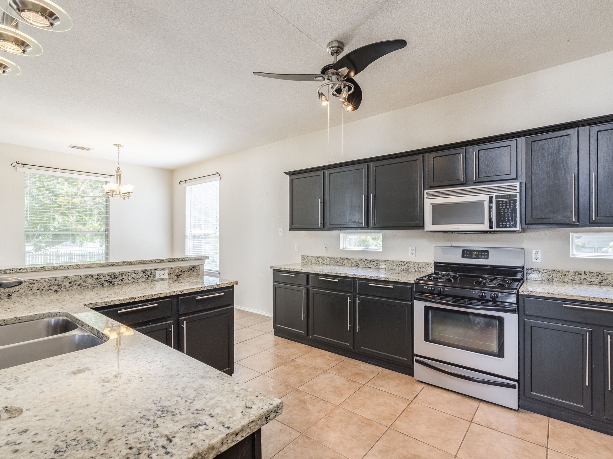 5814 Negley Kyle, TX 78640 - Photo 5 of 40